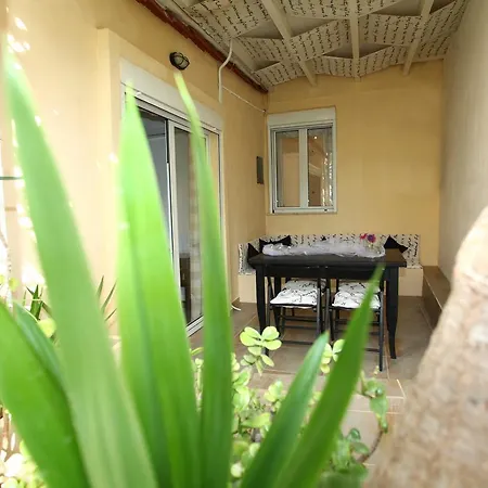 Geo House By The Beach 1 شقة *